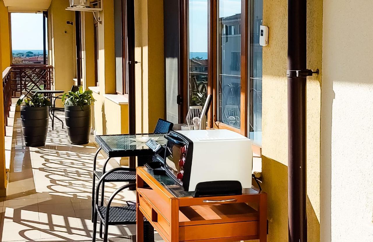 Lighthouse Golf Resort, 75 Mp2, With Balcony Balchik Bagian luar foto